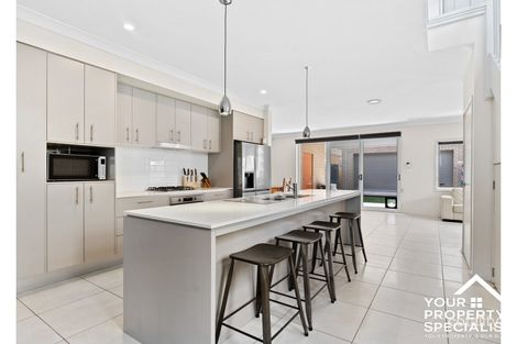 Property photo of 142 Liz Kernohan Drive Elderslie NSW 2570