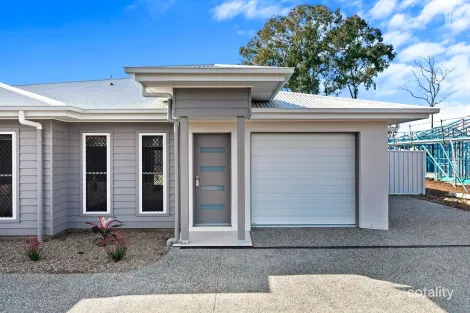 2/124b Bideford St, Torquay, QLD 4655