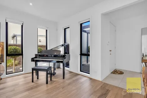 Property photo of 68 Signature Boulevard Point Cook VIC 3030