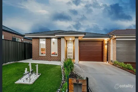 5 Elodea Way, Cranbourne North, VIC 3977