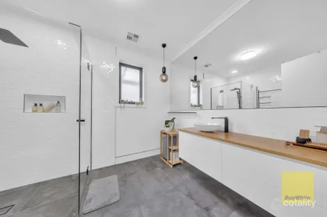 Property photo of 68 Signature Boulevard Point Cook VIC 3030