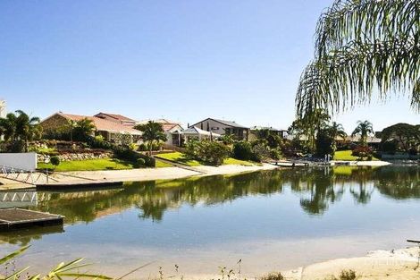 6 Mackay Cl, Bundall, QLD 4217