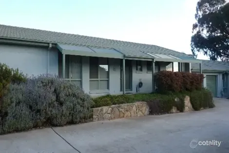 11/4 Redwood Ave, Jerrabomberra, NSW 2619