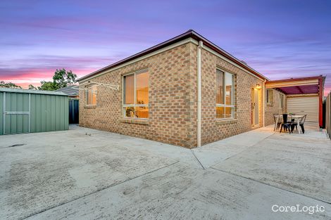 Property photo of 33 Mareeba Way Craigieburn VIC 3064