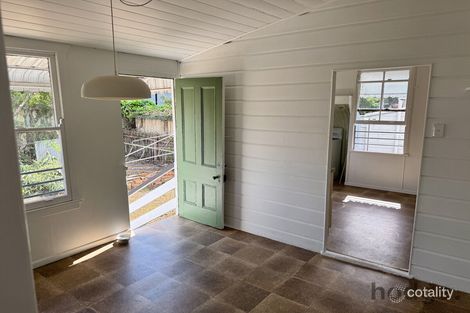 Property photo of 18 Granville Street West End QLD 4101