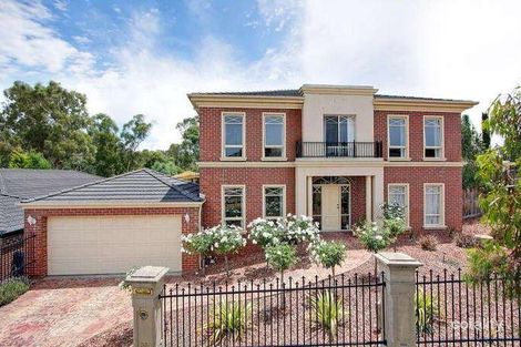 Property photo of 30 Regency Rise Chirnside Park VIC 3116