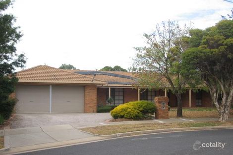 5 Peppermint Ct, Altona Meadows, VIC 3028