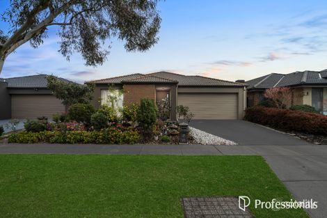 Property photo of 55 Stoneyfell Road Point Cook VIC 3030