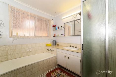 Property photo of 4 Blackwood Crescent Morphett Vale SA 5162
