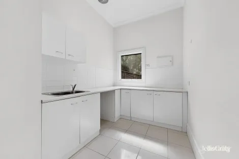 Property photo of 6 Osborne Close Brighton VIC 3186