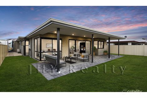 Property photo of 51 Ballyneal Loop Dunsborough WA 6281