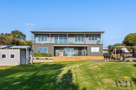 Property photo of 5 Hume Street Mount Martha VIC 3934