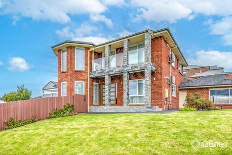 Property photo of 7 Eddie Barron Terrace Pakenham VIC 3810