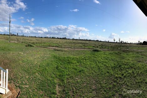 25130 Capricorn Hwy, Emerald, QLD 4720