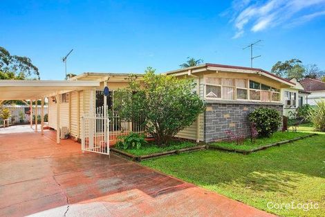 Property photo of 25 Kinarra Avenue Wyoming NSW 2250