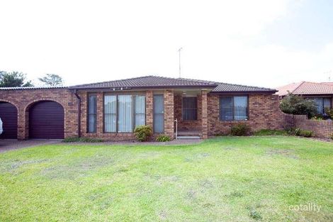 16 Tomaga Pde, Mount Hutton, NSW 2290
