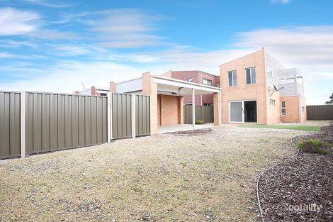 Property photo of 10 Little Windrock Lane Craigieburn VIC 3064