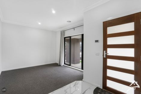 Property photo of 10 Massimo Street Wyndham Vale VIC 3024