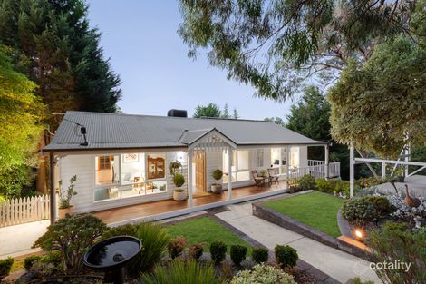 25 Burlock Ave, Ringwood North, VIC 3134