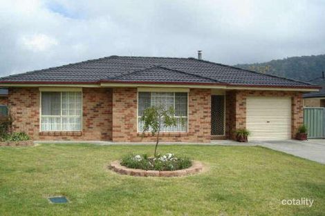 3 Mortlock Cl, Lithgow, NSW 2790