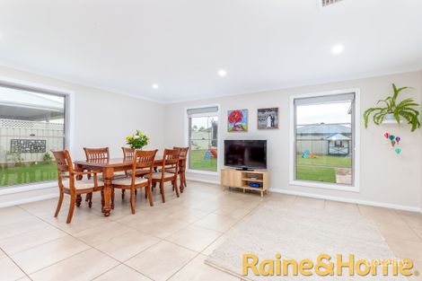 Property photo of 5 Wollomombi Parade Dubbo NSW 2830