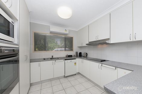 Property photo of 8 Regent Street Hyde Park QLD 4812