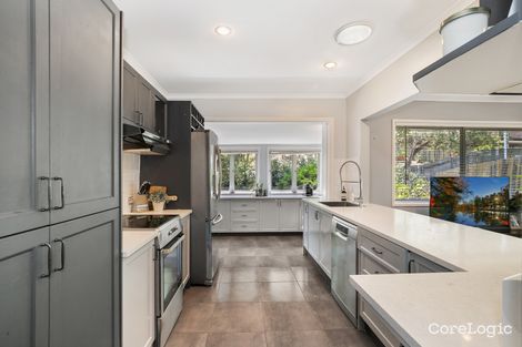 68 Dumbarton Dr, Kenmore, QLD 4069