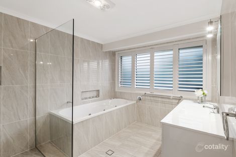 Property photo of 28 Schonwerder Drive Windaroo QLD 4207