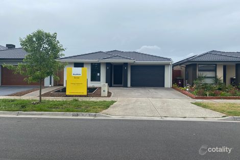 Property photo of 39 Pitfield Avenue Cranbourne East VIC 3977