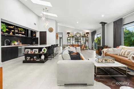 11 Nadine St, Sanctuary Point, NSW 2540