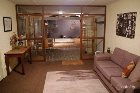 62 Deanmore Rd, Scarborough, WA 6019