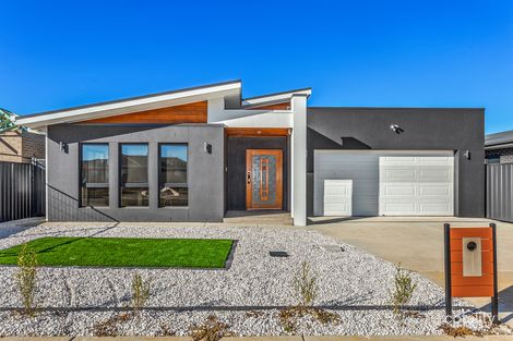 Property photo of 16 Pilliga Street Throsby ACT 2914