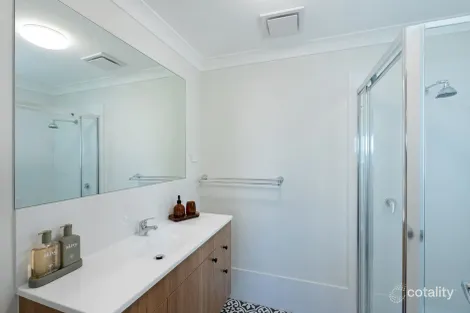 Property photo of 73 Patrina Circuit St Georges Basin NSW 2540