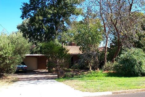 62 Walkington Way, Eden Hill, WA 6054