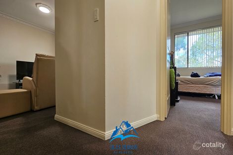 Property photo of 28/261-265 Dunmore Street Pendle Hill NSW 2145