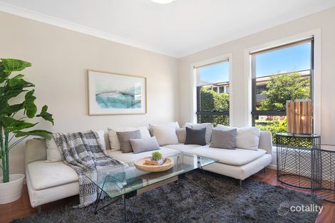 Property photo of 19 Fox Creek Circuit Kellyville NSW 2155