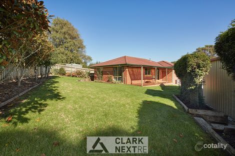 Property photo of 2 Grandview Close Drouin VIC 3818