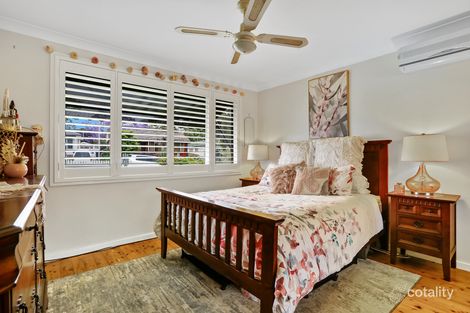 Property photo of 15 Normandie Place Unanderra NSW 2526