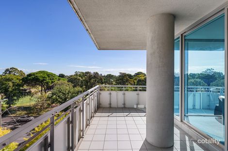 Property photo of 401/1 Roy Street Melbourne VIC 3004