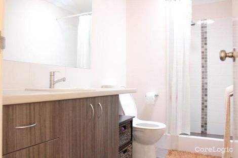Property photo of 18 Biterax Elbow Banksia Grove WA 6031