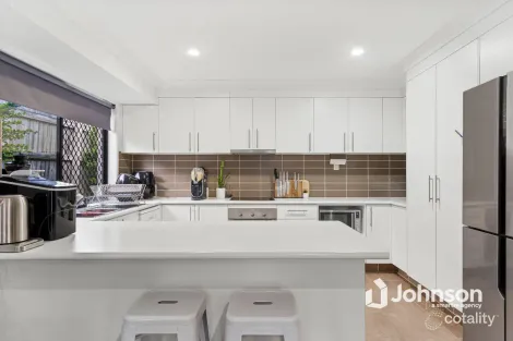 Property photo of 22 Blackwell Street Hillcrest QLD 4118