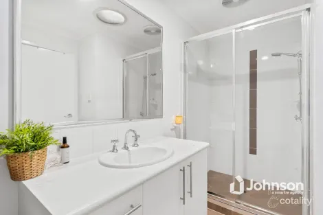 Property photo of 22 Blackwell Street Hillcrest QLD 4118