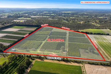 201 Bookine Rd, Neergabby, WA 6503