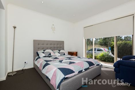 Property photo of 27/21 Kingfisher Drive Doveton VIC 3177
