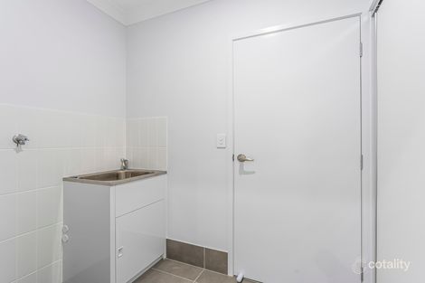 Property photo of 13 South Spring Way Nikenbah QLD 4655