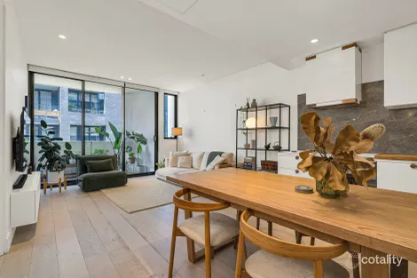 304/72 Macdonald St, Erskineville, NSW 2043