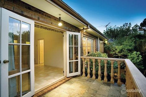 Property photo of 2/21 Durham Road Surrey Hills VIC 3127