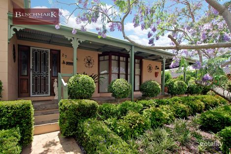 Property photo of 27 Delfin Drive Wattle Grove NSW 2173