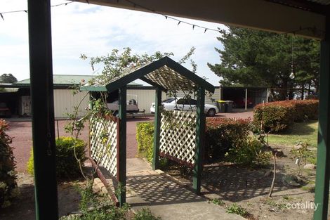 Property photo of 30 Roessler Avenue Applethorpe QLD 4378