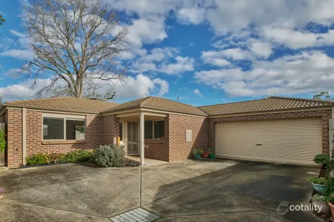 2/10 RUSH ST, WARRAGUL, VIC 3820
